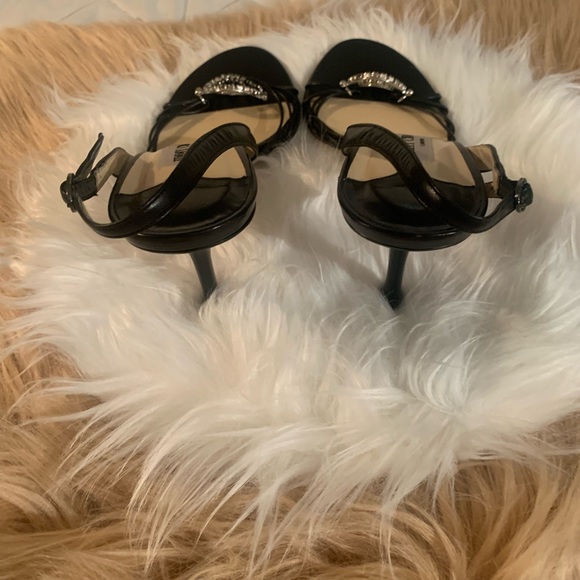 JIMMY CHOO BLACK BEADED SANDAL. - Picture 3 of 5